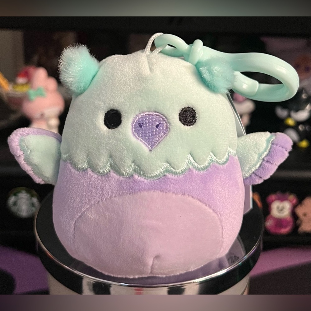 Minerva the Griffin 3" Squishmallow Clip